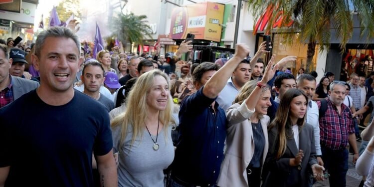 Karina Milei tuvo un accidentado cierre de campaña en Corrientes