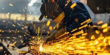 En su peor momento: La industria metalúrgica volvió a caer en 2025