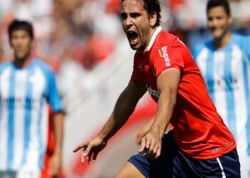 Detienen a dos exjugadores de Independiente tras intentar recuperar un vehículo por la fuerza