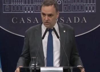 El caso Adorni genera inquietud en el Gobierno