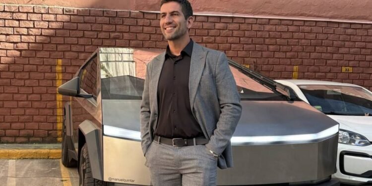 Manuel Quintar, el diputado del Tesla: “Trabajé intensamente con Sturzenegger para facilitar el ingreso de vehículos”