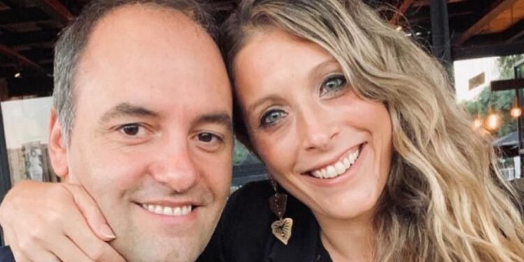 Revelan gastos exorbitantes de Manuel Adorni y su esposa con tarjetas de crédito en 2025