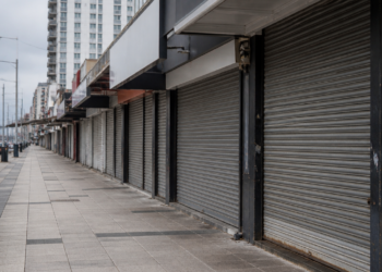 Cierre de 200 comercios en Mar del Plata tras la temporada de verano