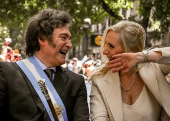 El ambicioso plan de Milei hacia 2027, la jugada de Karina que altera el tablero y el reto de Kicillof a CFK