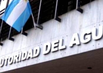 Buenos Aires implementa un régimen para regular el uso del agua en barrios privados no regularizados