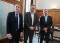 Santilli se compromete a impulsar la reelección de Milei y a negociar la reforma electoral con los gobernadores