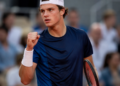 Jakub Mensik supera a Fonseca, rinde homenaje a Lendl y se prepara para enfrentar a Zverev en Roland Garros