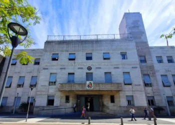 Despedido un trabajador municipal por inasistencias relacionadas con un negocio personal