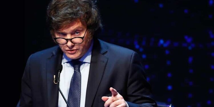 Javier Milei expone sus propuestas para reformar la carta orgánica del Banco Central