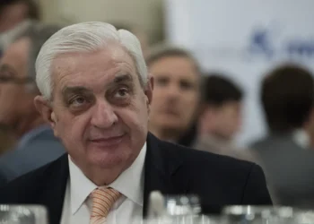 Elecciones 2027: El presidente de la Bolsa anticipa que la economía predominará sobre la política