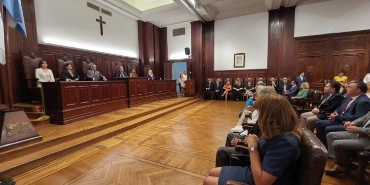 Una denuncia de abuso se enfrenta a un nuevo fallo que absolvió a los acusados