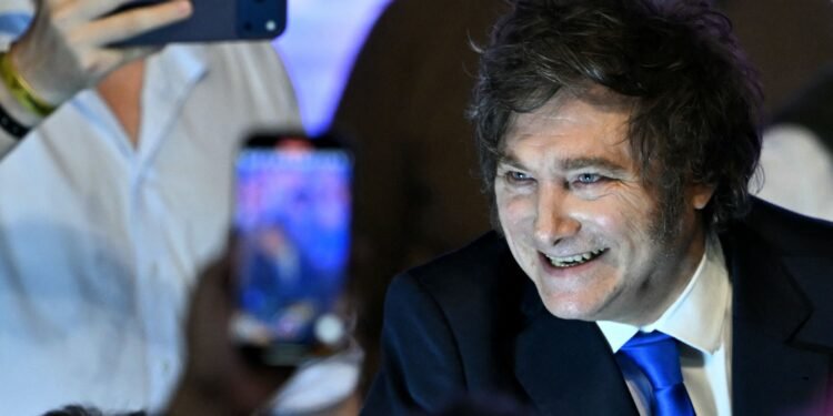 La herencia de IOSFA supera los $214.000 millones, generando tensión entre Defensa y Seguridad que involucra a Javier Milei