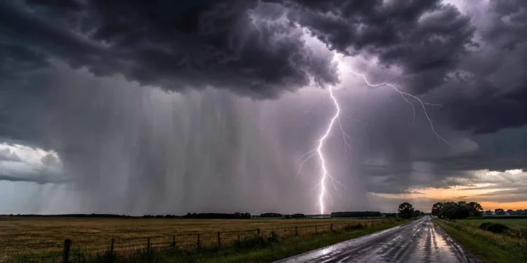 Alerta amarilla por tormentas en cinco provincias para hoy, 28 de julio