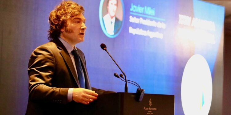 Javier Milei: Nuevas medidas, tensiones diplomáticas y cadena nacional