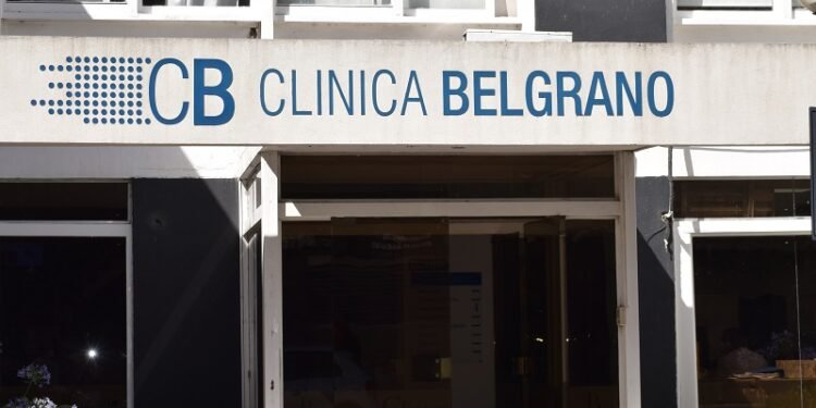 El director de una clínica de Quilmes clama por ayuda: “No quiero ser Favaloro”