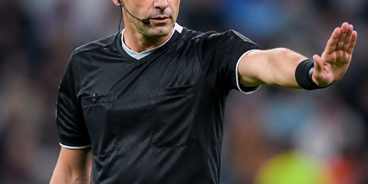 La FIFA designa al árbitro para el encuentro entre Argentina y Suiza en los cuartos de final del Mundial
