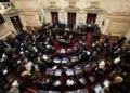 El Gobierno intensifica su estrategia en el Parlamento con tres proyectos clave