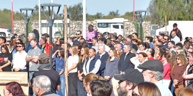 Las tensiones del peronismo opacaron el intento de unidad de Quintela en La Rioja