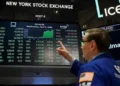 Las acciones argentinas se disparan hasta un 8% y el riesgo país se acerca a los 500 puntos