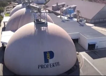 El gigante agroindustrial que adquirió Profertil y busca sumar otra empresa clave