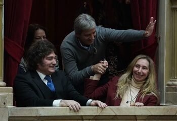 Luis Caputo pidió una legislación que sancione a periodistas por informar sin respaldo: ‘Para algunos, mentir es un derecho adquirido’