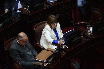 La oposición impulsa la discusión sobre Ficha Limpia en el Senado y el oficialismo promete avanzar en la reforma electoral
