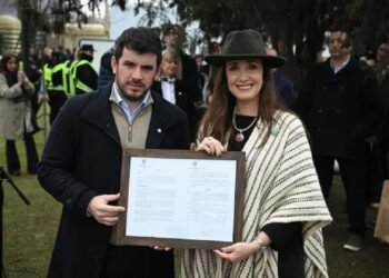 Aumenta la tensión institucional: Victoria Villarruel suma un nuevo encuentro con la oposición en medio de reclamos de renuncia desde el Ejecutivo