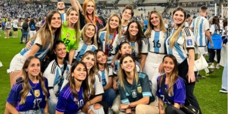 Futbolistas hijas de íconos del deporte brillan en la selección argentina del Mundial Femenino Sub 20