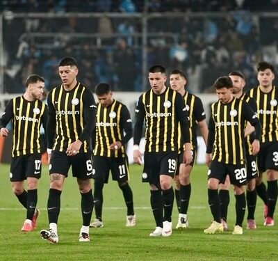 Racing en caída libre: derrota ante Atlético Tucumán y último lugar en su grupo