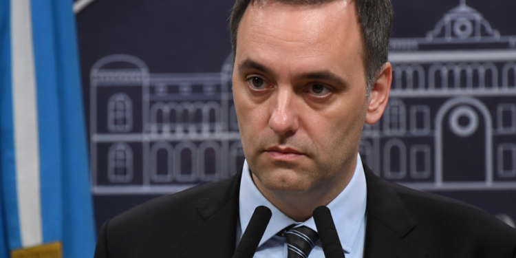 Adorni tiene plazo hasta el miércoles para justificar su patrimonio