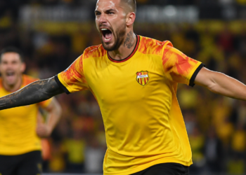 Darío Benedetto brilla con un gol decisivo en el minuto 100 y suma una victoria para Barcelona de Guayaquil