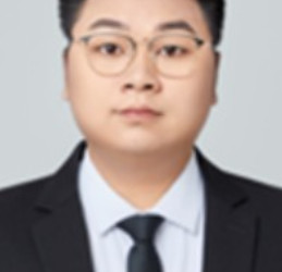Quién es Michael Chu, la figura detrás de una red de academias polémica en el ámbito científico